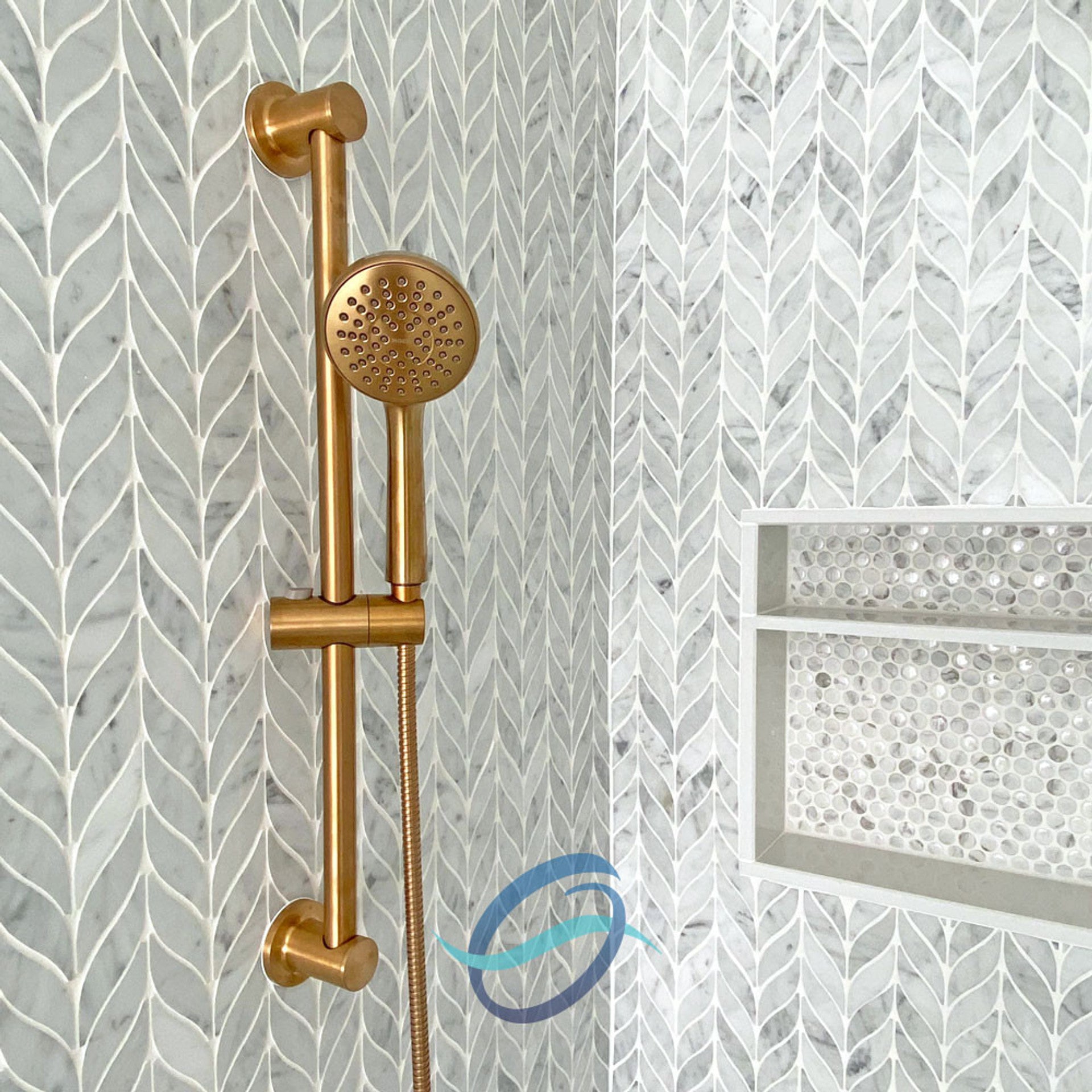 Calacatta Gold Italian Marble Leaf Shape Mosaic Tile Polished (Glossy)