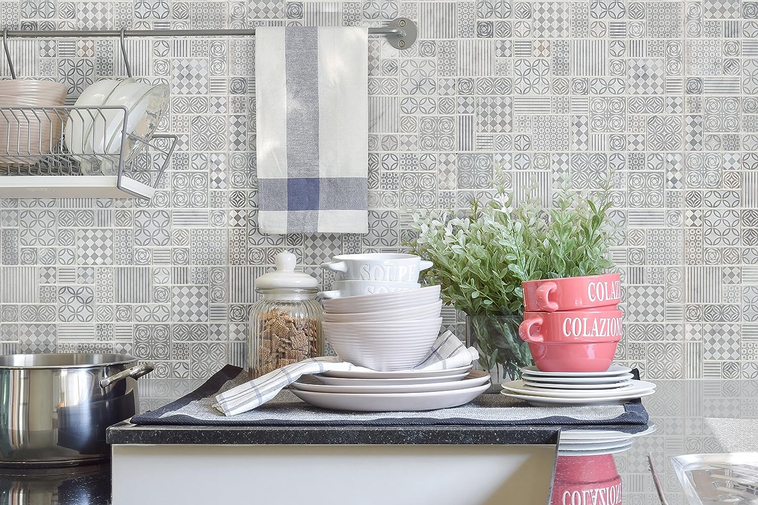 MS International TETBLA-10MM Mesh-Mounted Marble Encaustic Wall Tile (9.7 sq. ft. / case) Mosaic