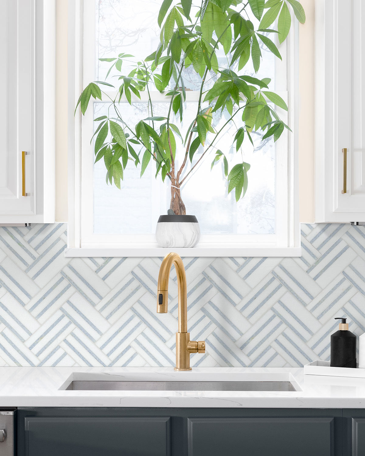 Azula Linea 8 in. x 13 in. Polished Marble Mosaic Floor and Wall Tile by MSI