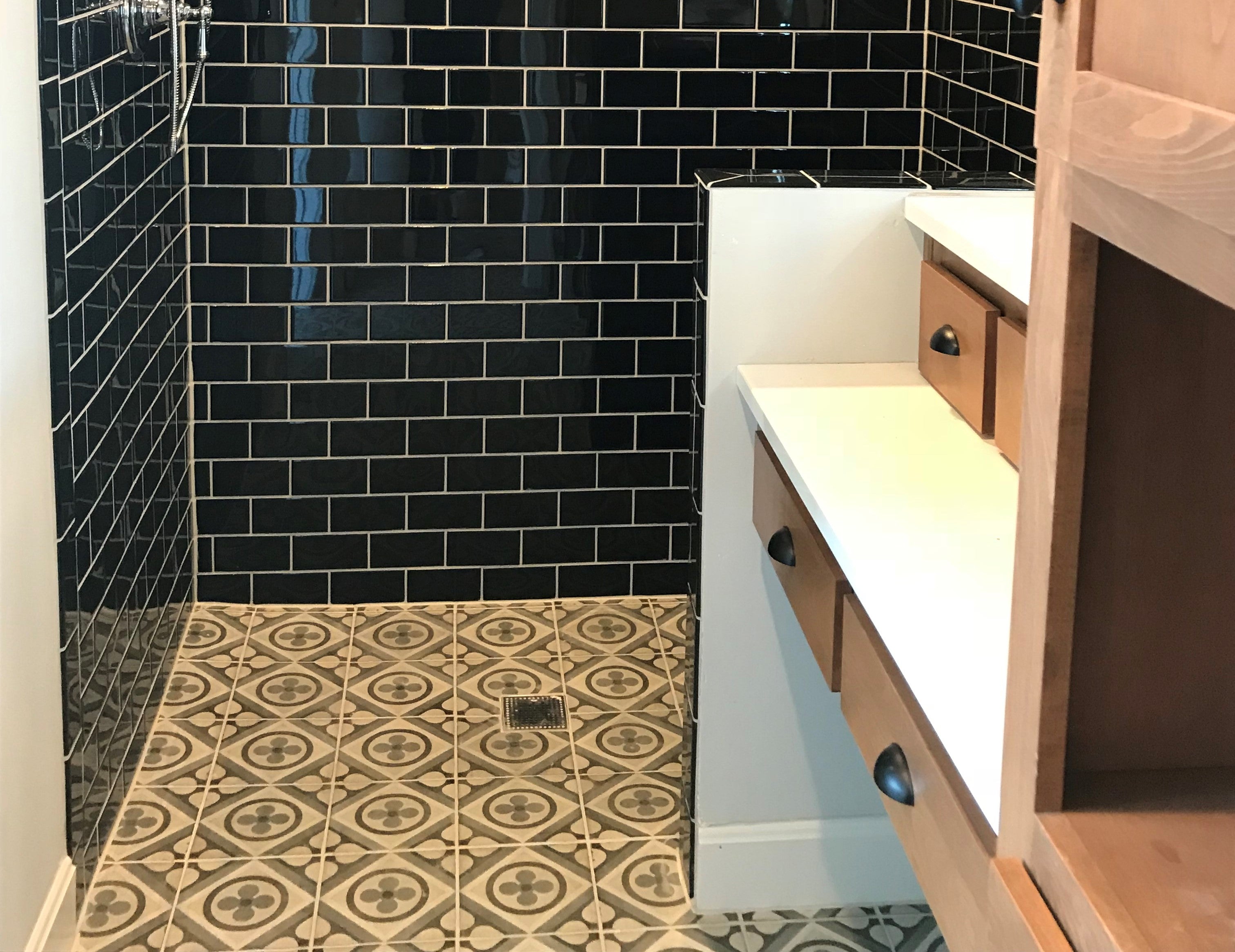 Black Subway Brick 2x4 Porcelain Wall Floor Tile Backsplash Shiny for Kitchen, Bathroom Shower, Accent Decor, Fireplace on 12x12 Mesh for Easy Installation