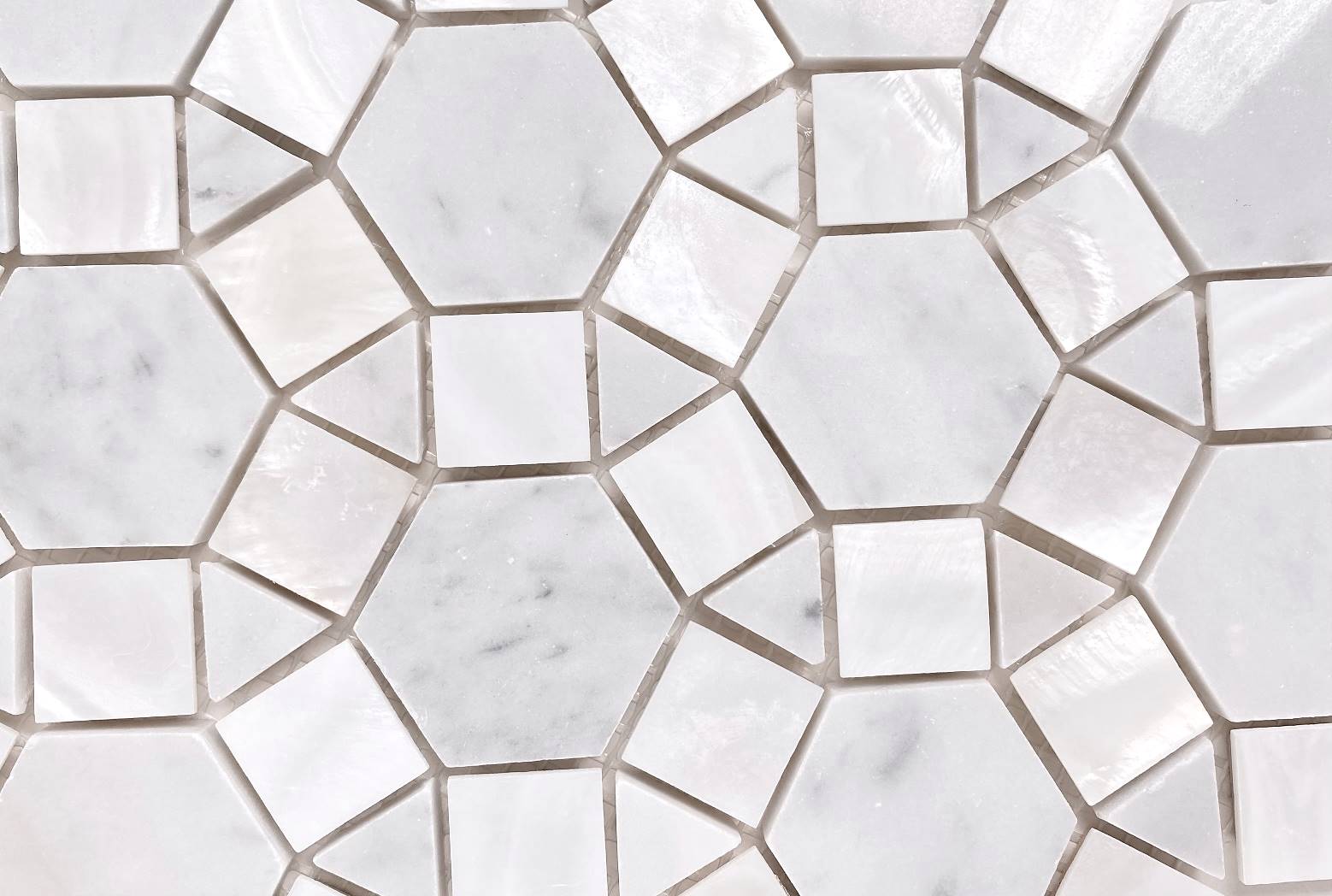 Carrara Waterjet Marble with Mix Circulos Pallas Mother of Pearl Floor Wall Tile