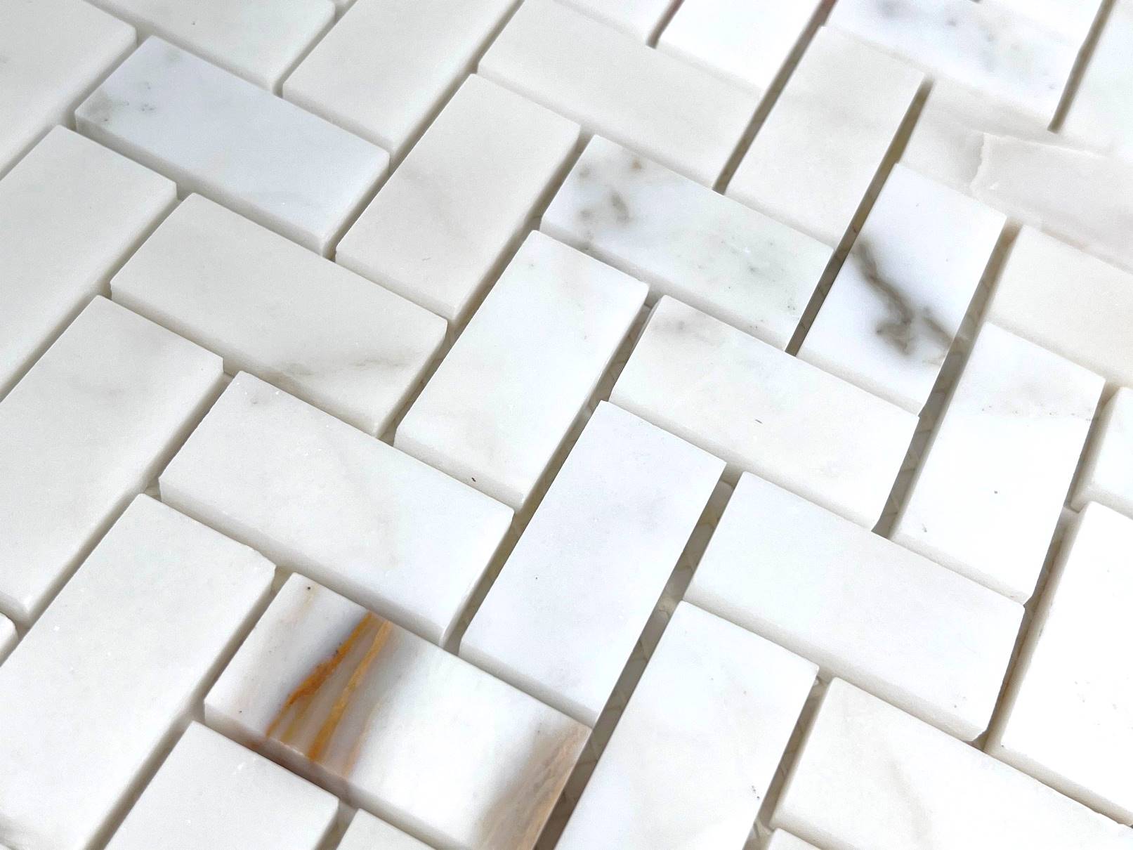 Tenedos Calacatta Gold Marble Mini Herringbone Mosaic Floor and Wall Tile Polished for Kitchen Backsplash| Bathroom Shower| Fireplace Surround